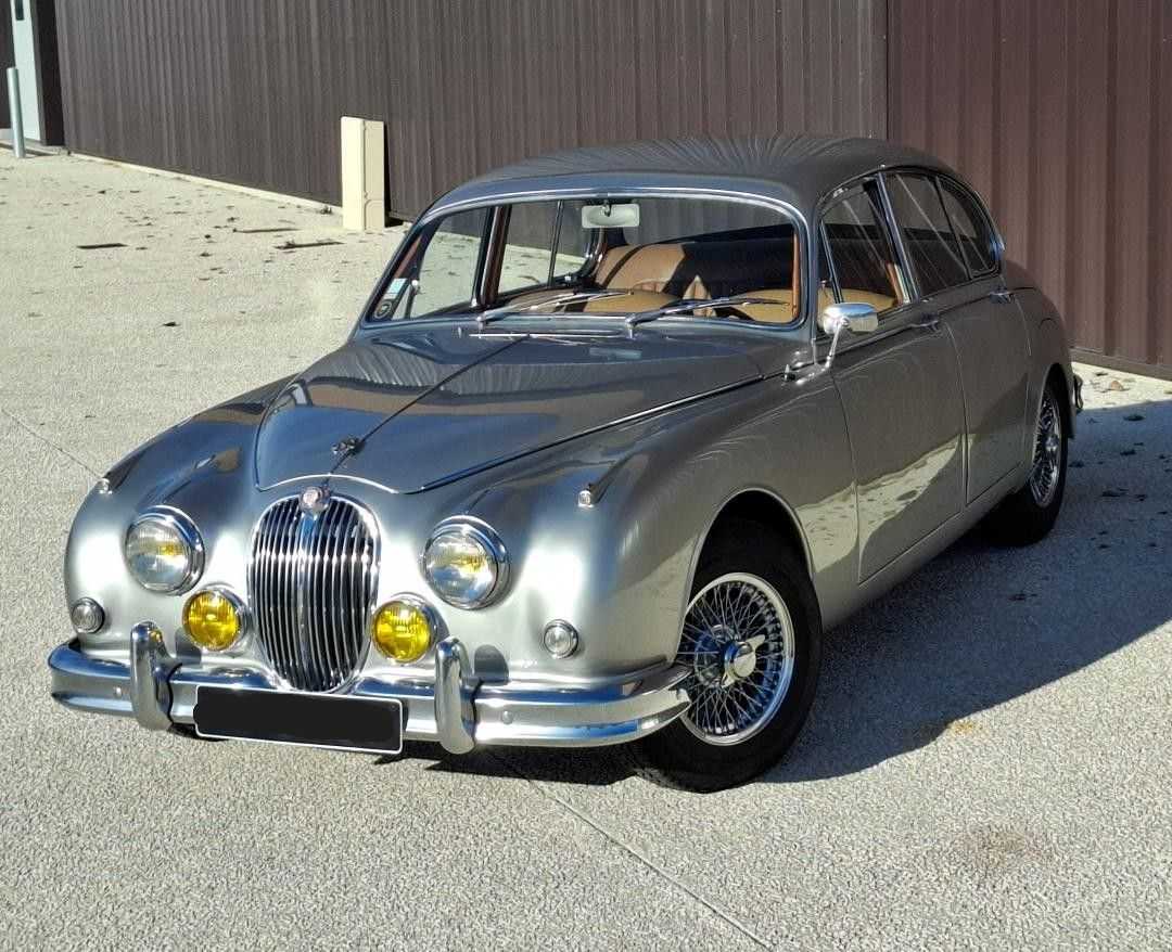 Jaguar MK 2