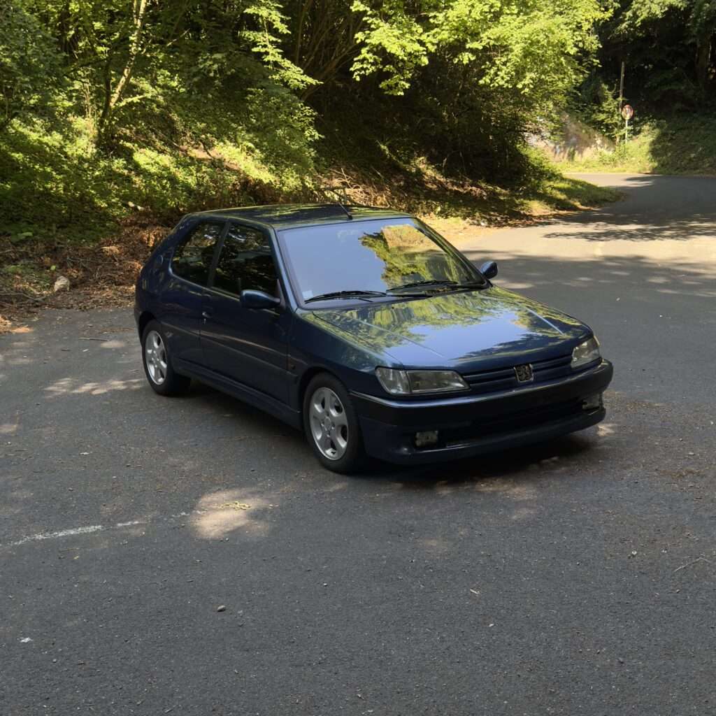 Peugeot 306