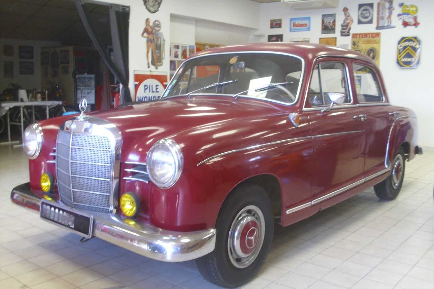 Mercedes-Benz Ponton