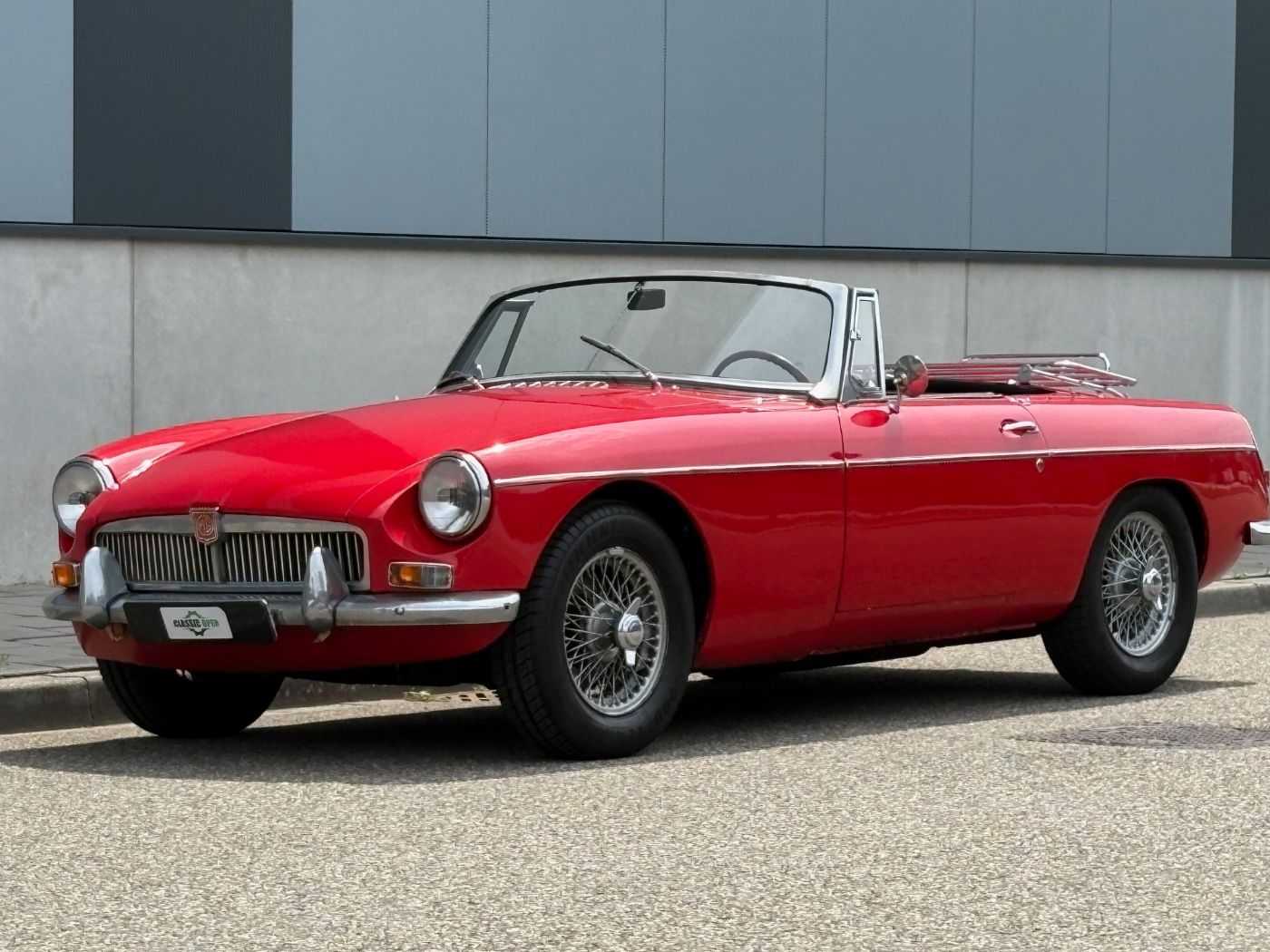 MG B