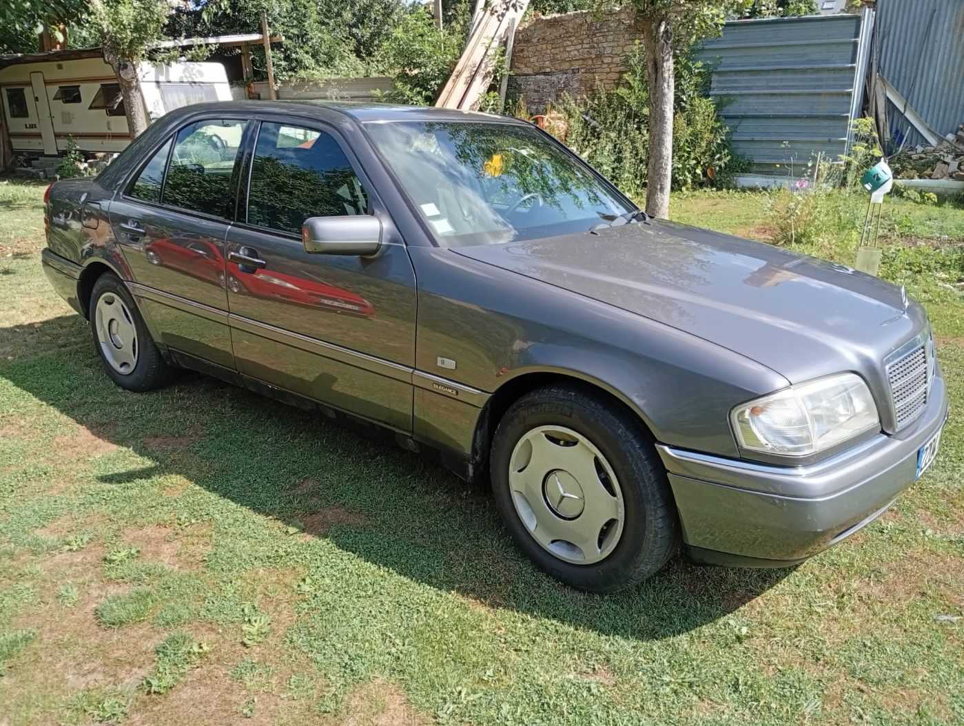 Mercedes-Benz C