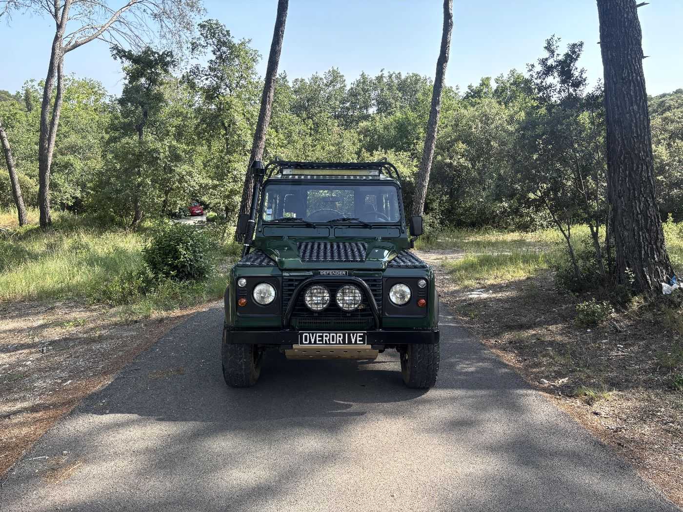 LandRover Defender