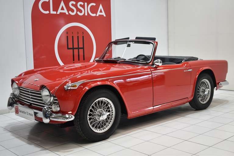 Triumph TR4