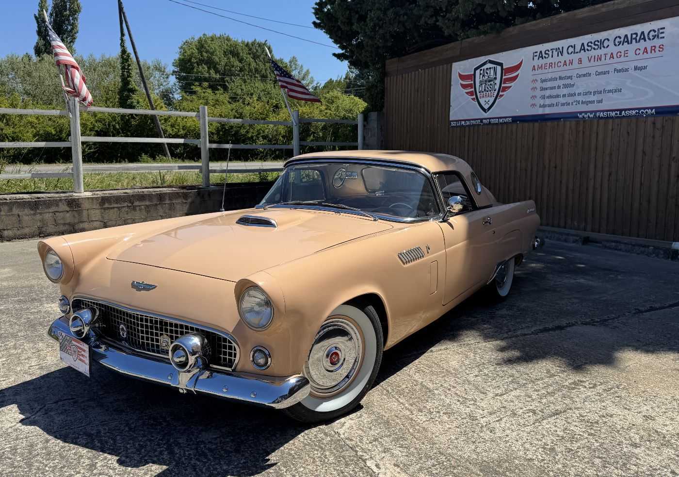 Ford Thunderbird
