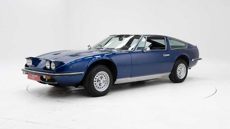 Maserati Indy