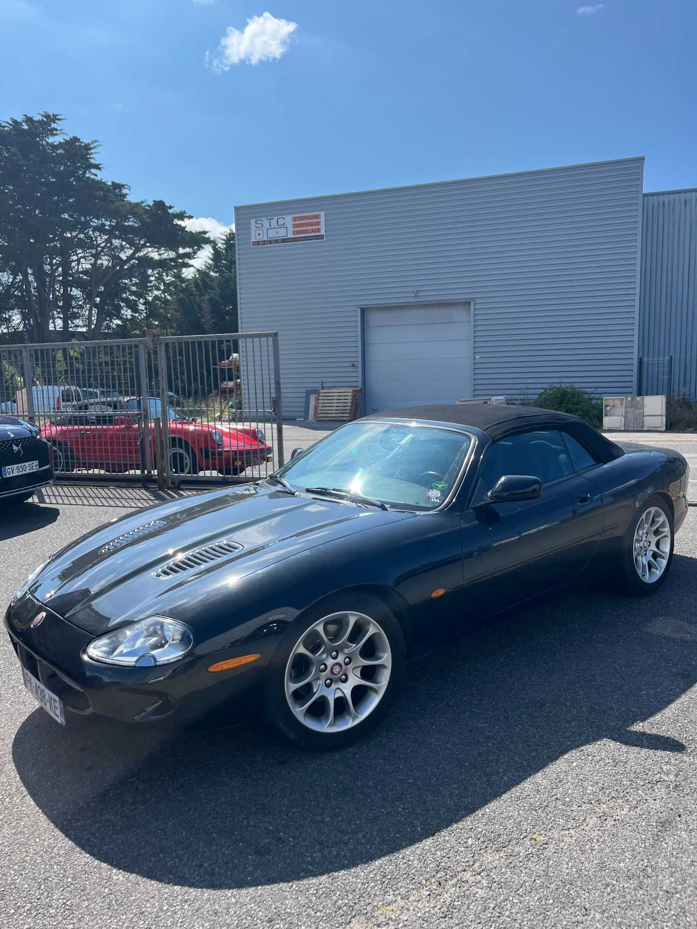 Jaguar XK8