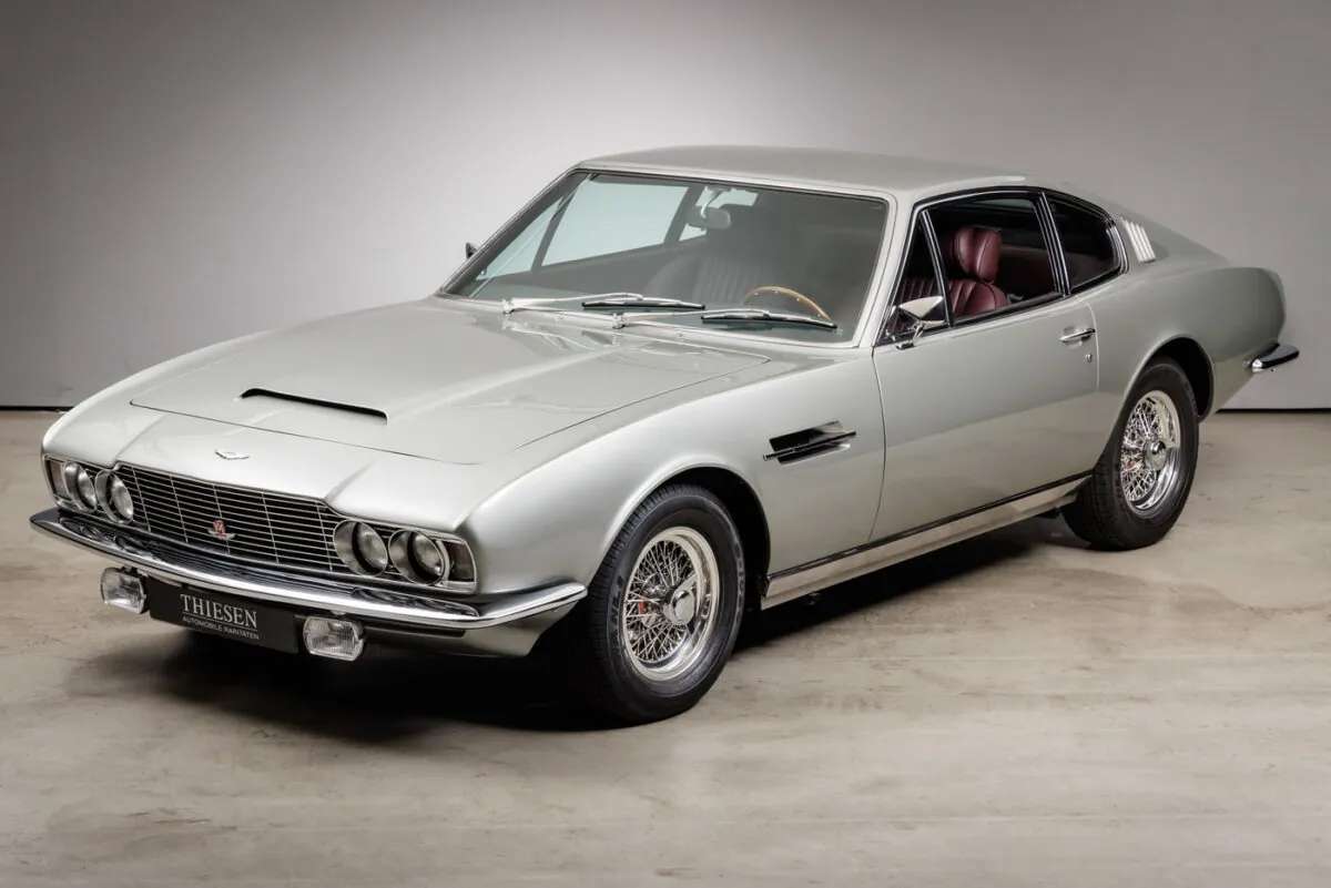 Aston Martin DB