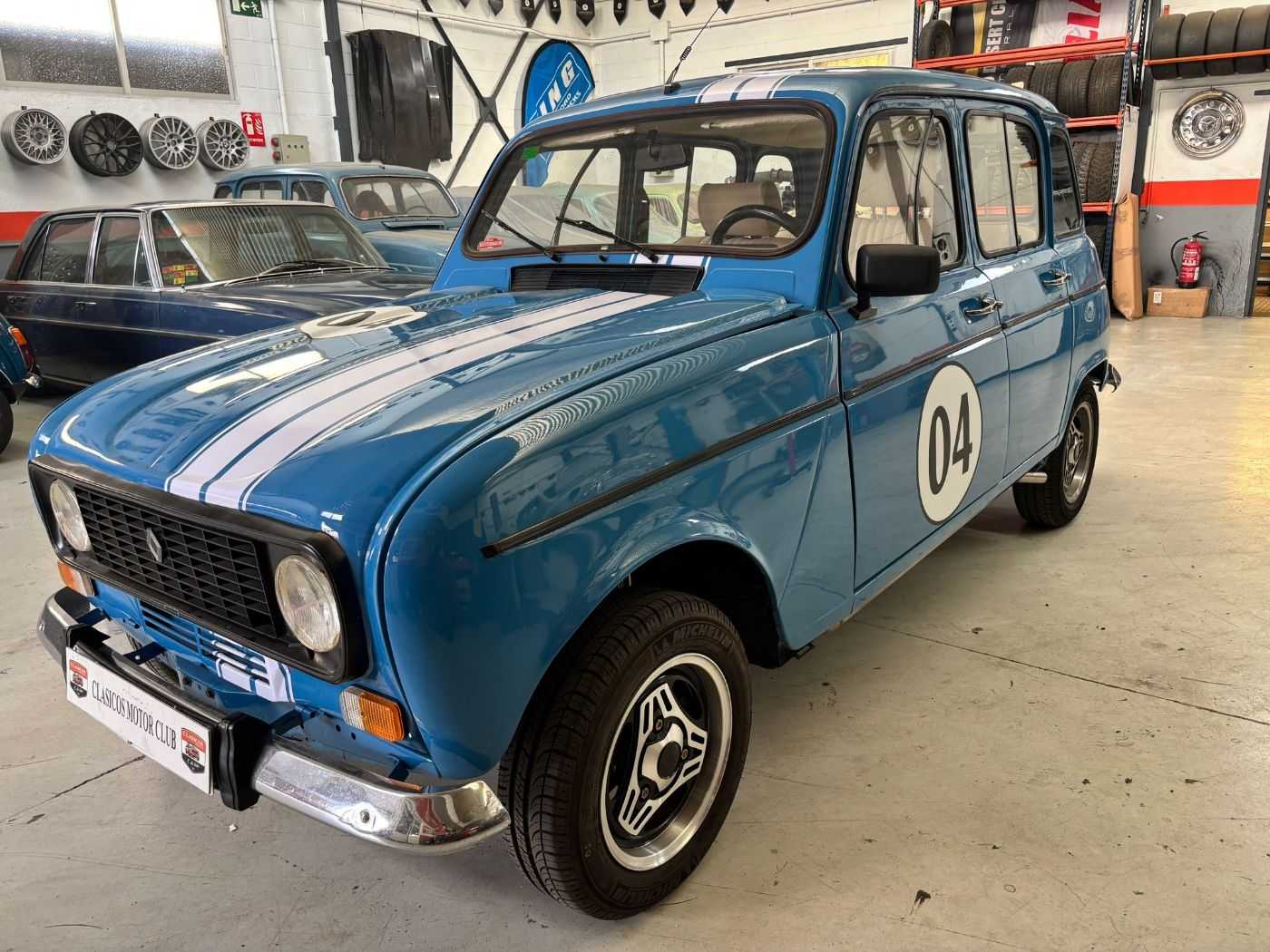 Renault 4