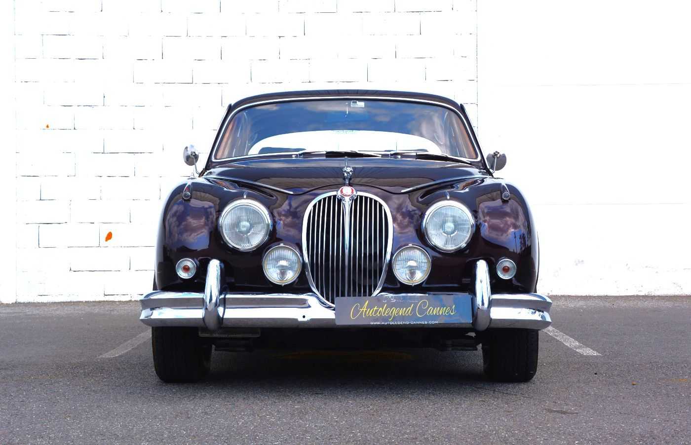 Jaguar MK 2