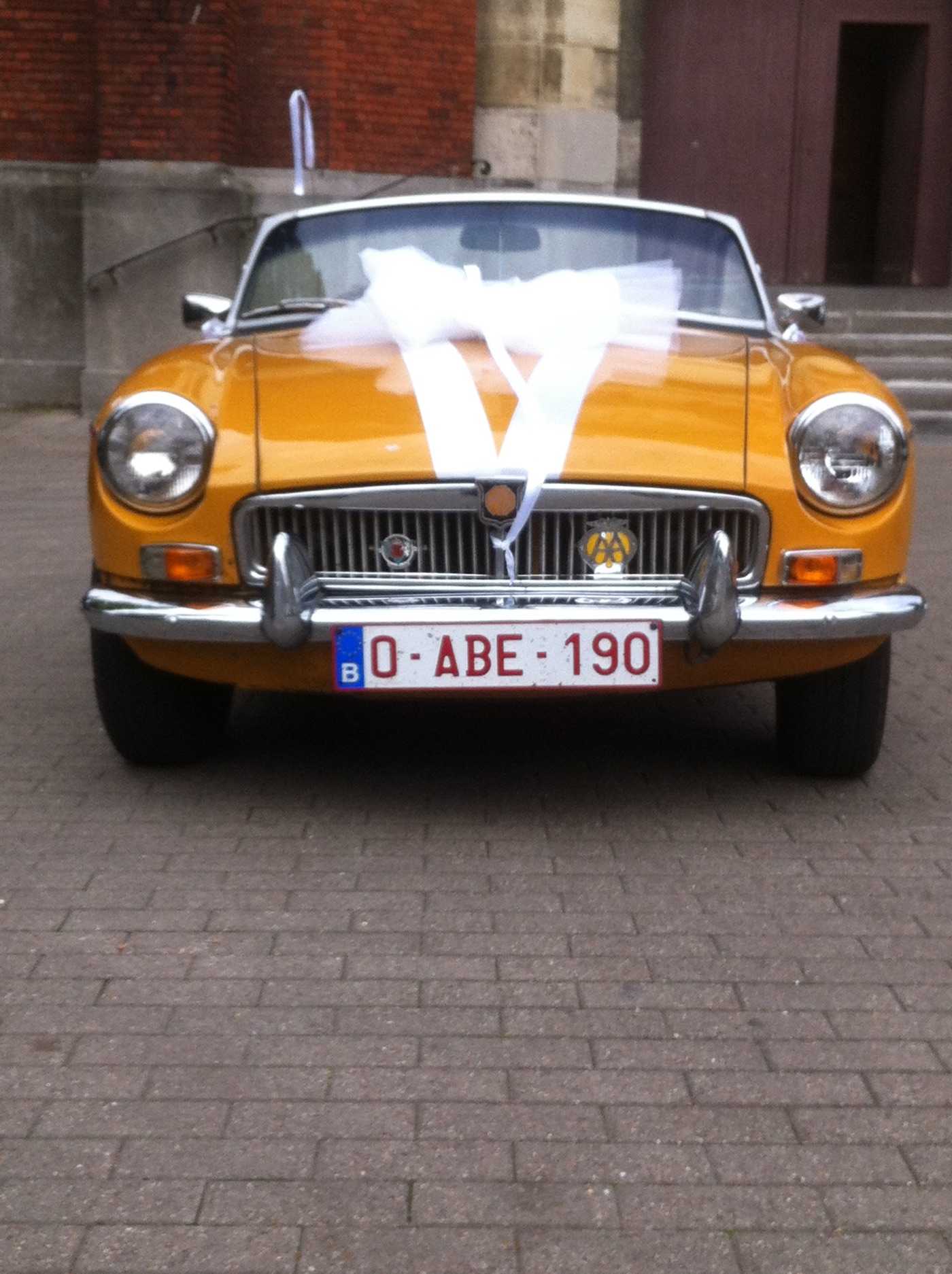 MG B