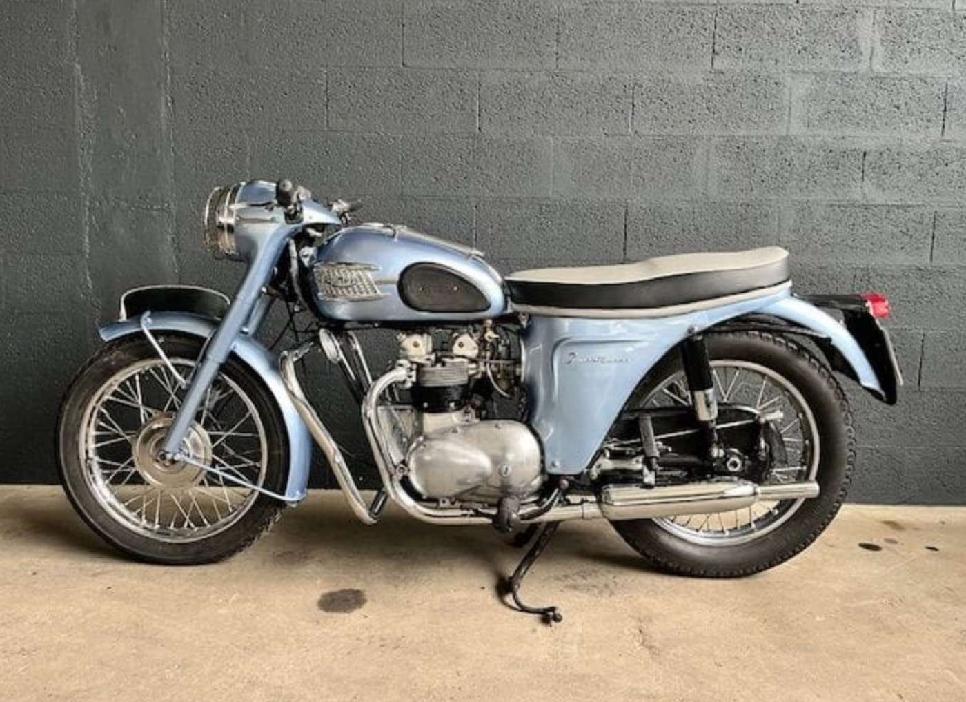 Moto Triumph