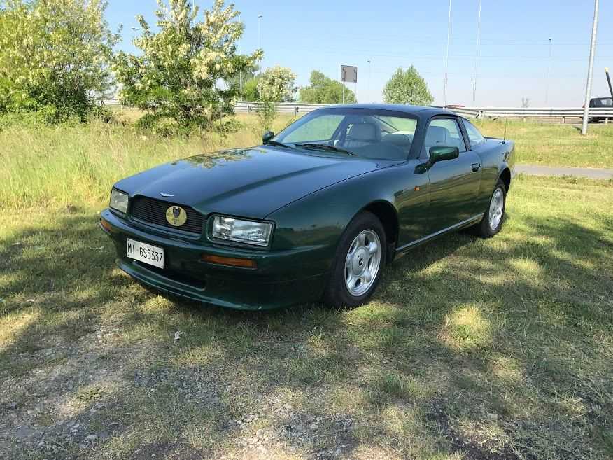 Aston Martin Virage
