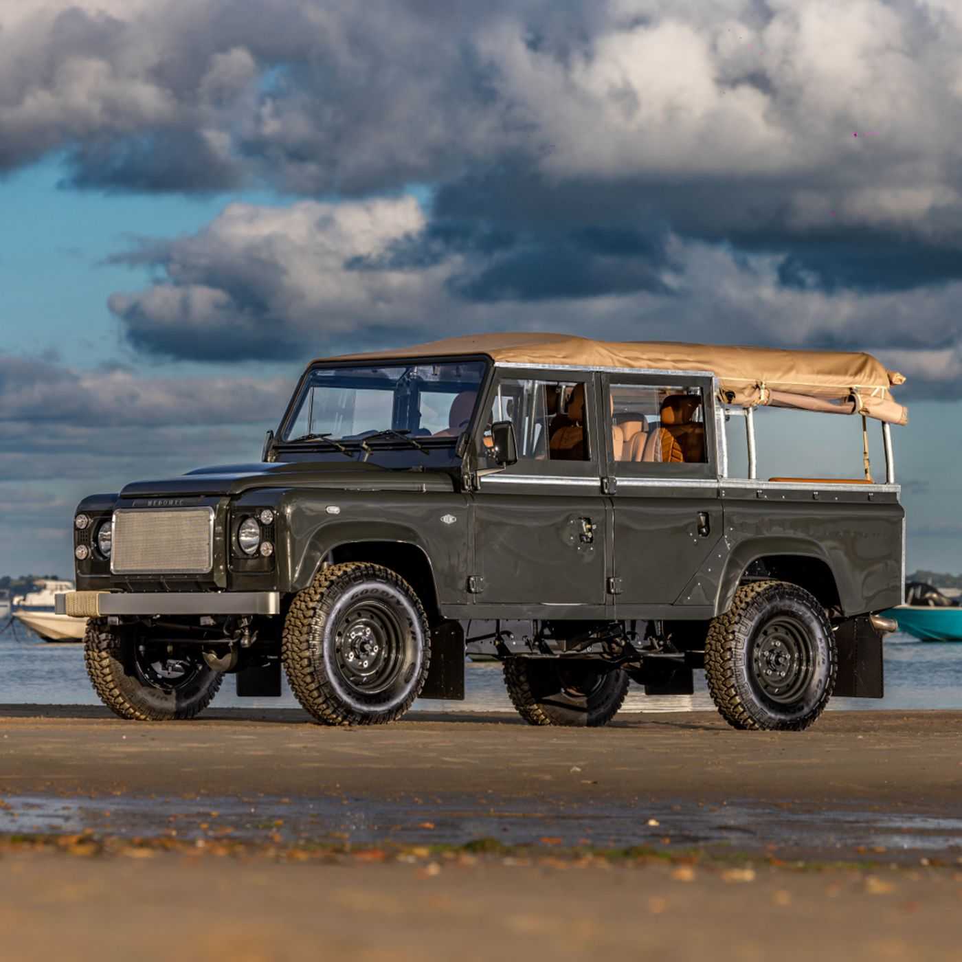LandRover Defender