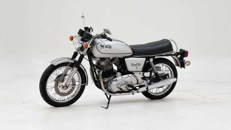 Moto Norton