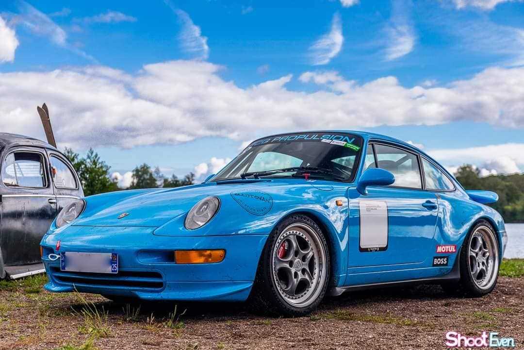 Porsche 993