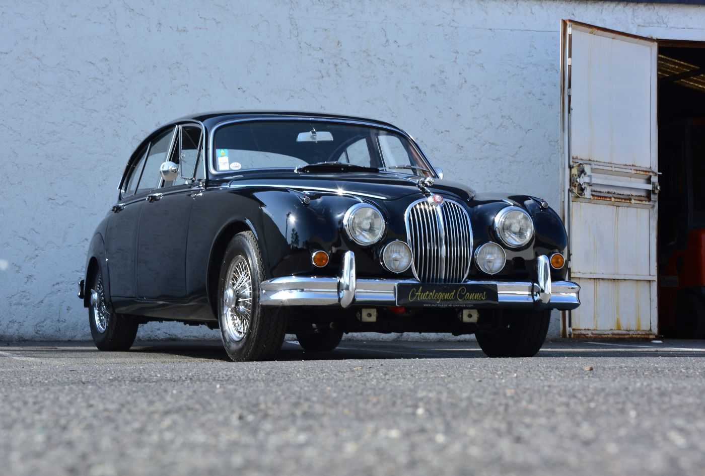 Jaguar MK 2
