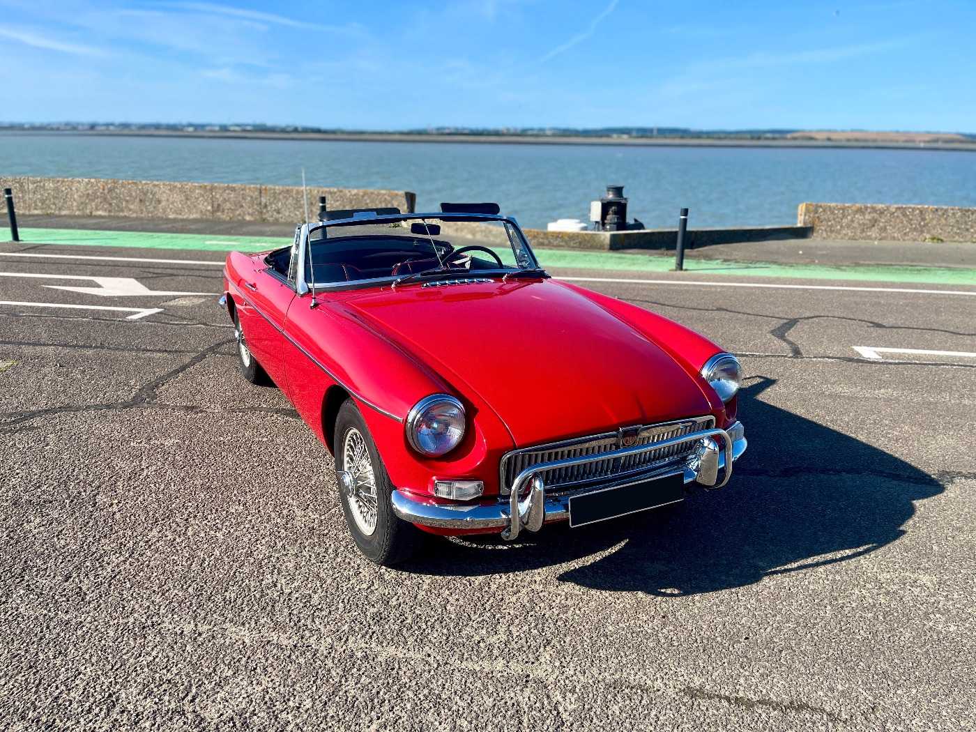 MG B