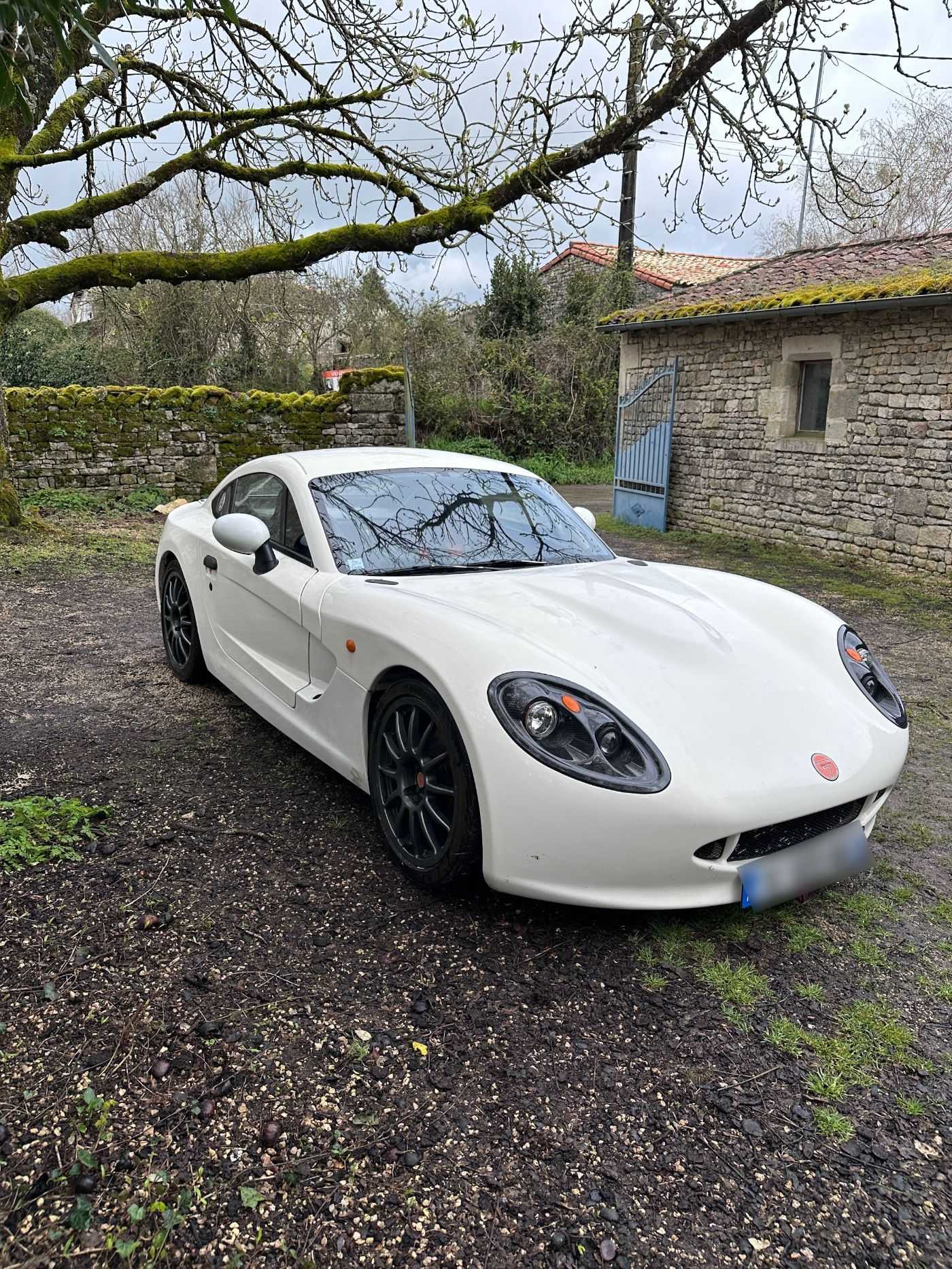Ginetta G40