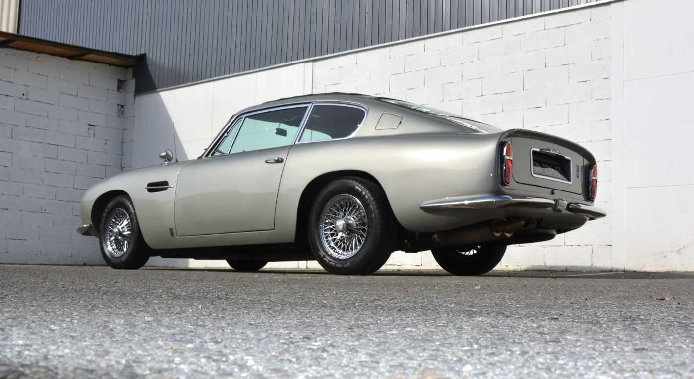 Aston Martin DB