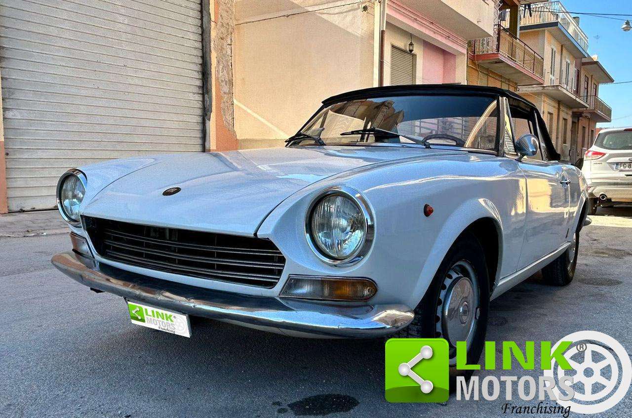 Fiat 124 Spider