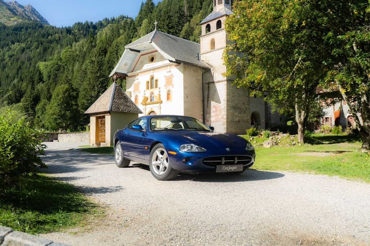 Jaguar XK8