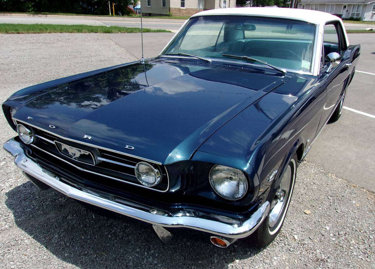 Ford Mustang