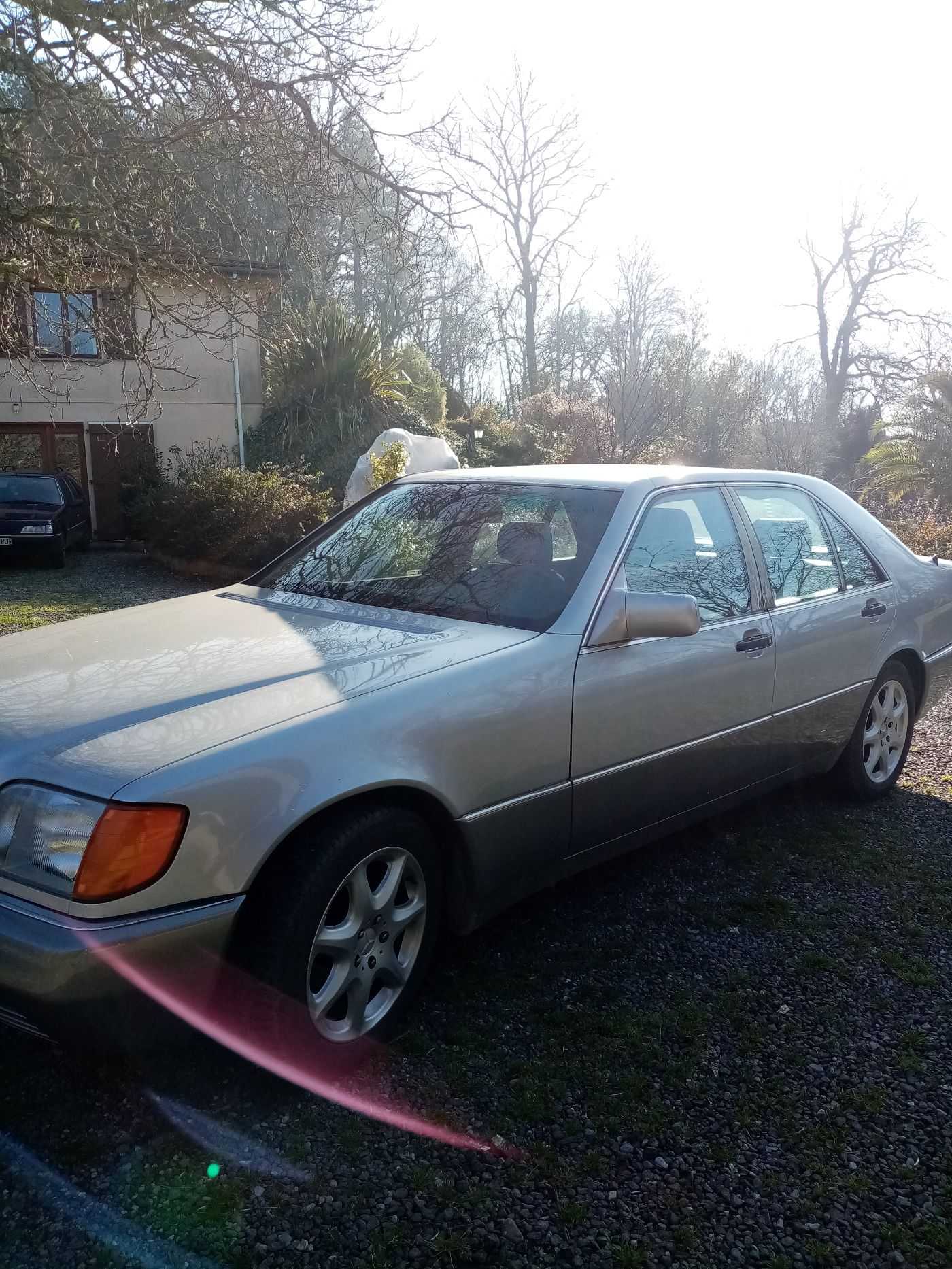 Mercedes-Benz SE
