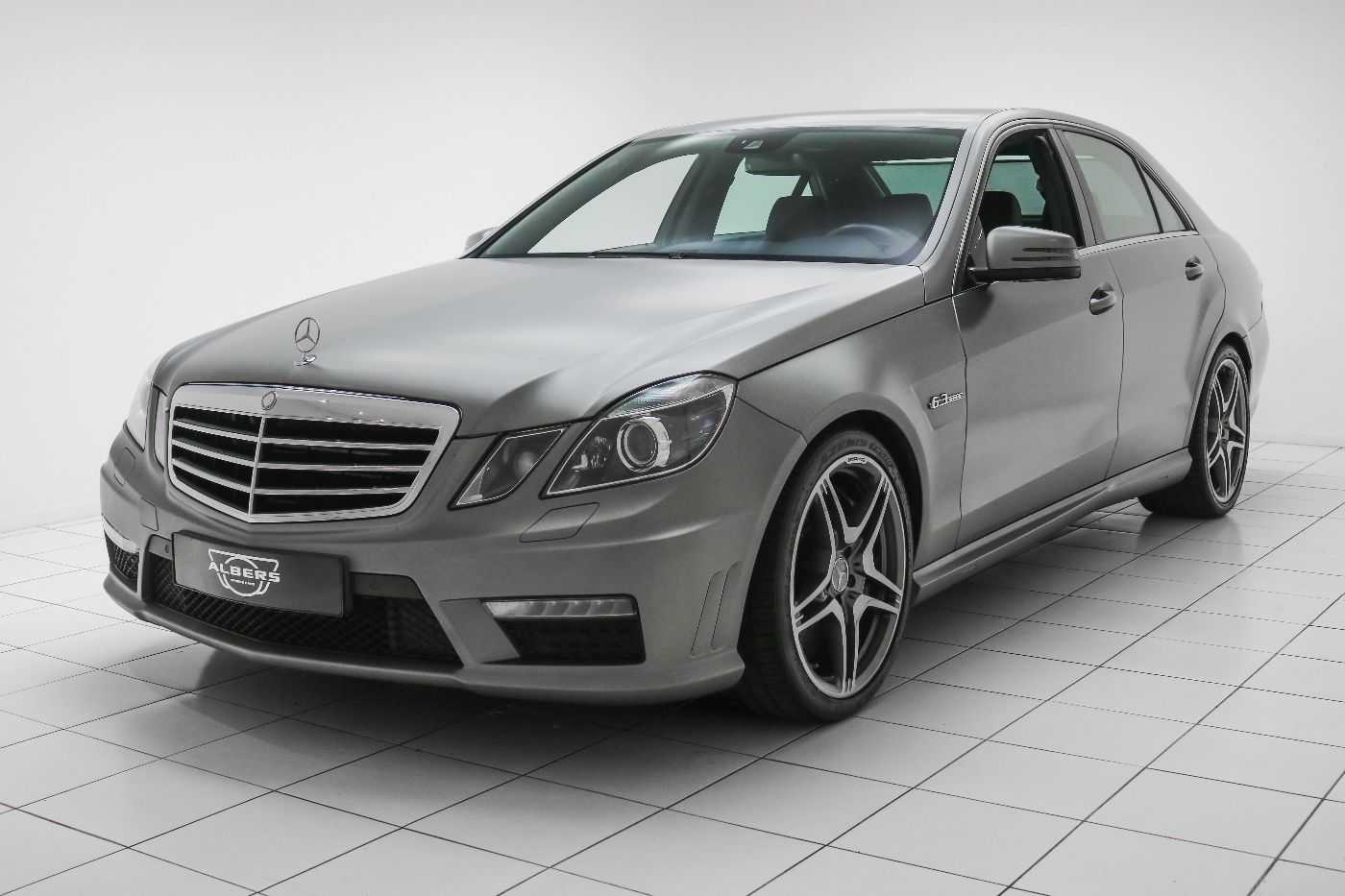 Mercedes-Benz E