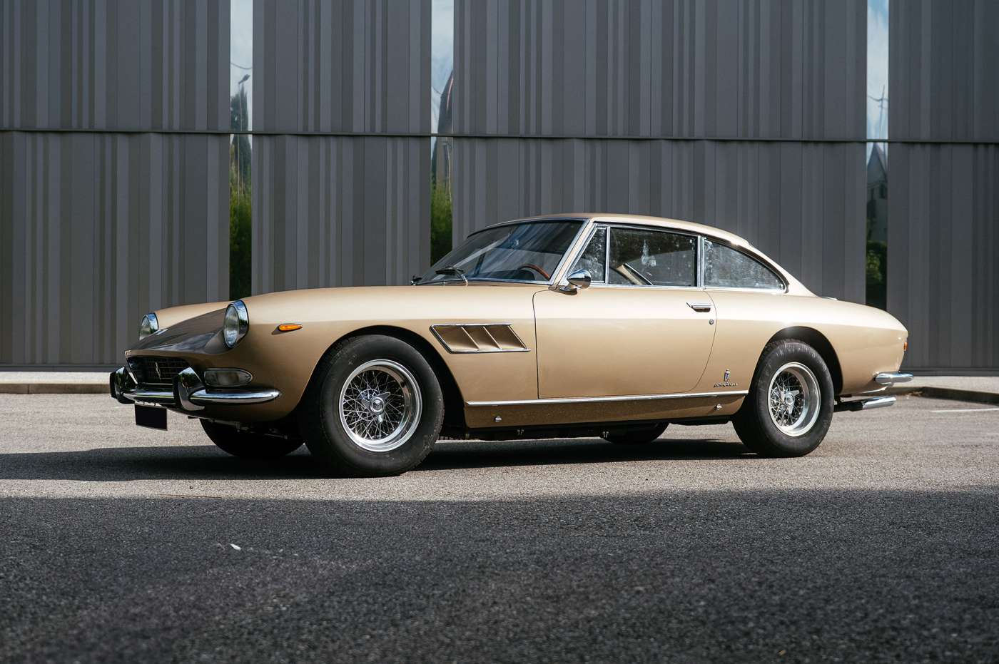 Ferrari 330