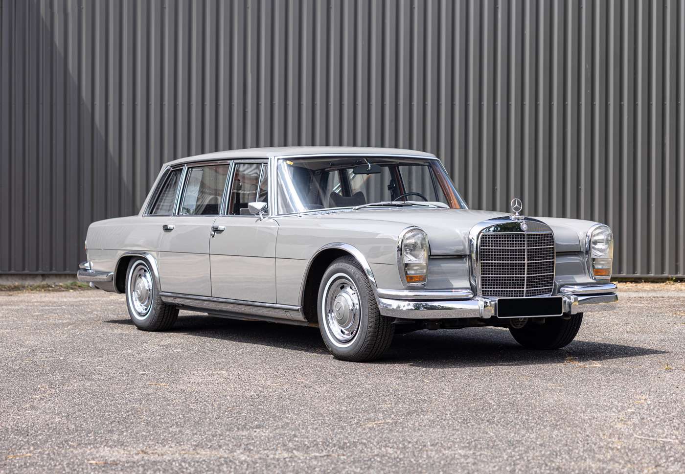 Mercedes-Benz 600 