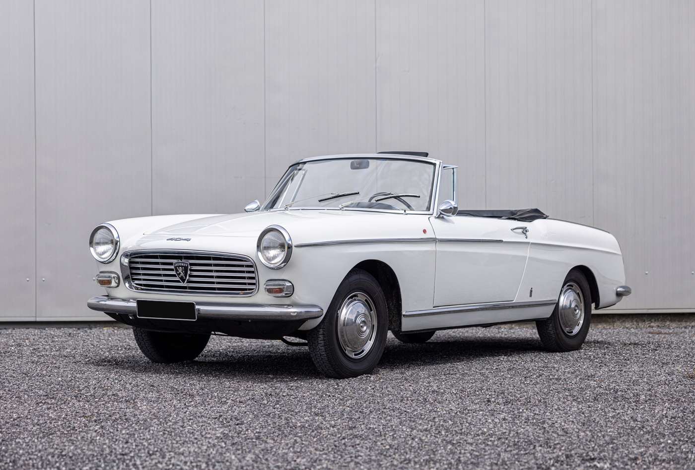 Peugeot 404