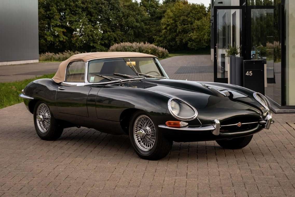 Jaguar Type E