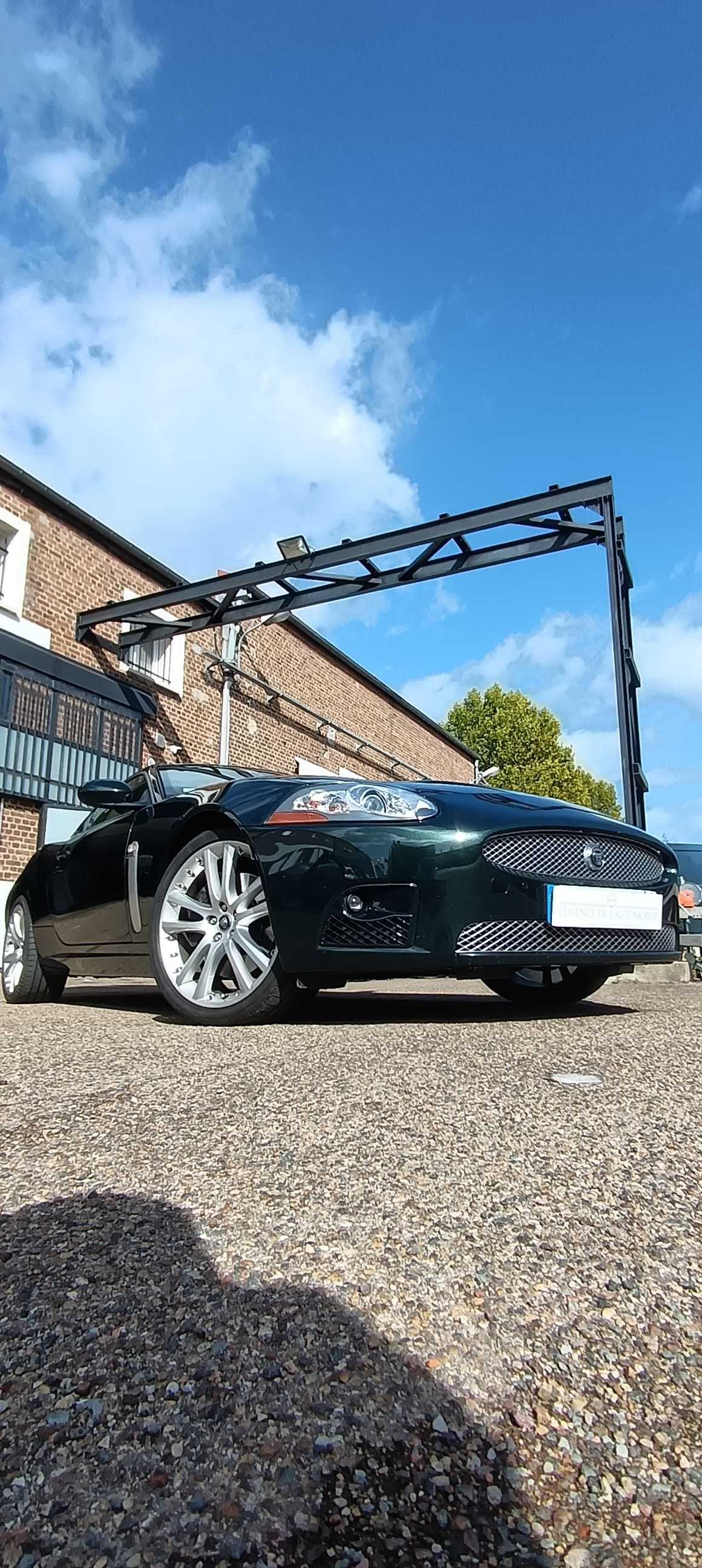 Jaguar XKR