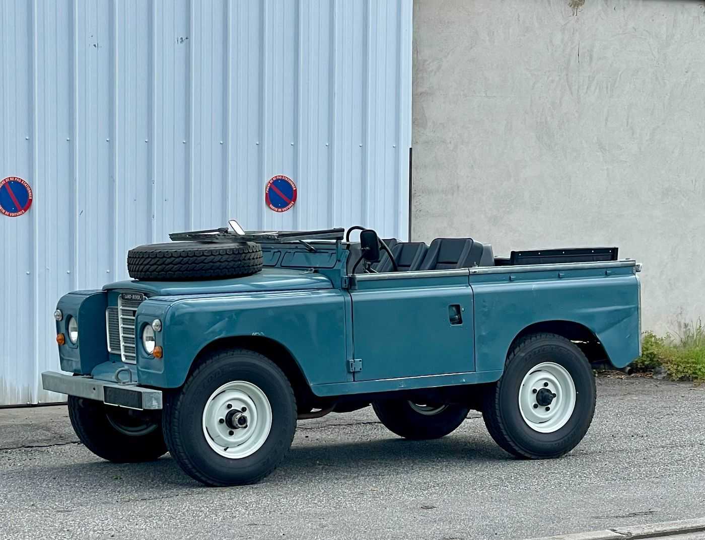 LandRover 88
