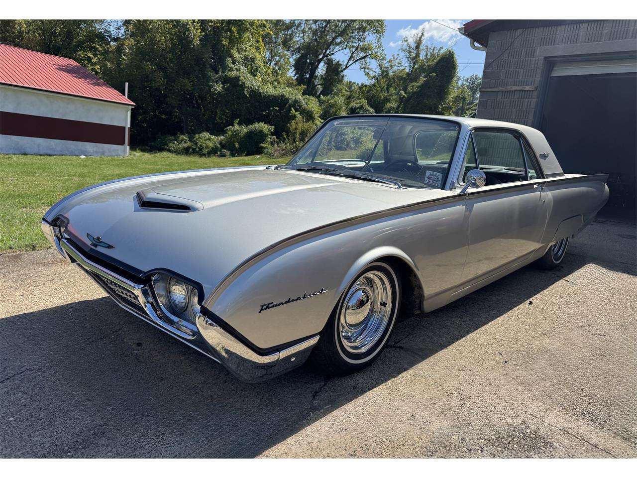 Ford Thunderbird