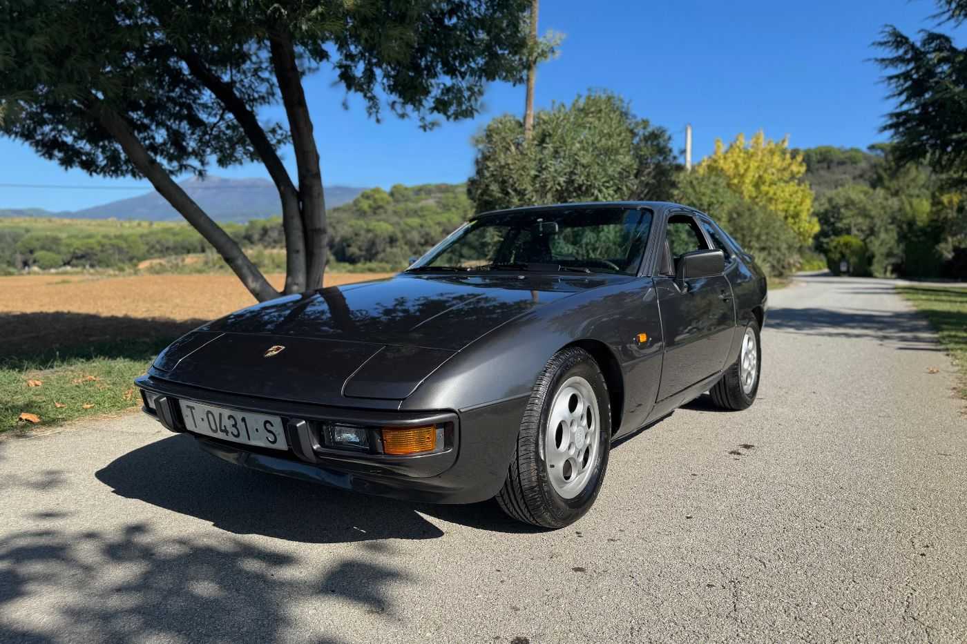 Porsche 924