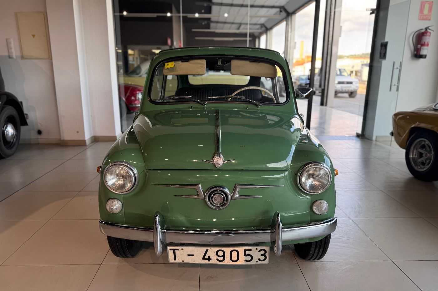 Seat 600