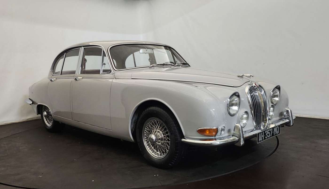 Jaguar Type S