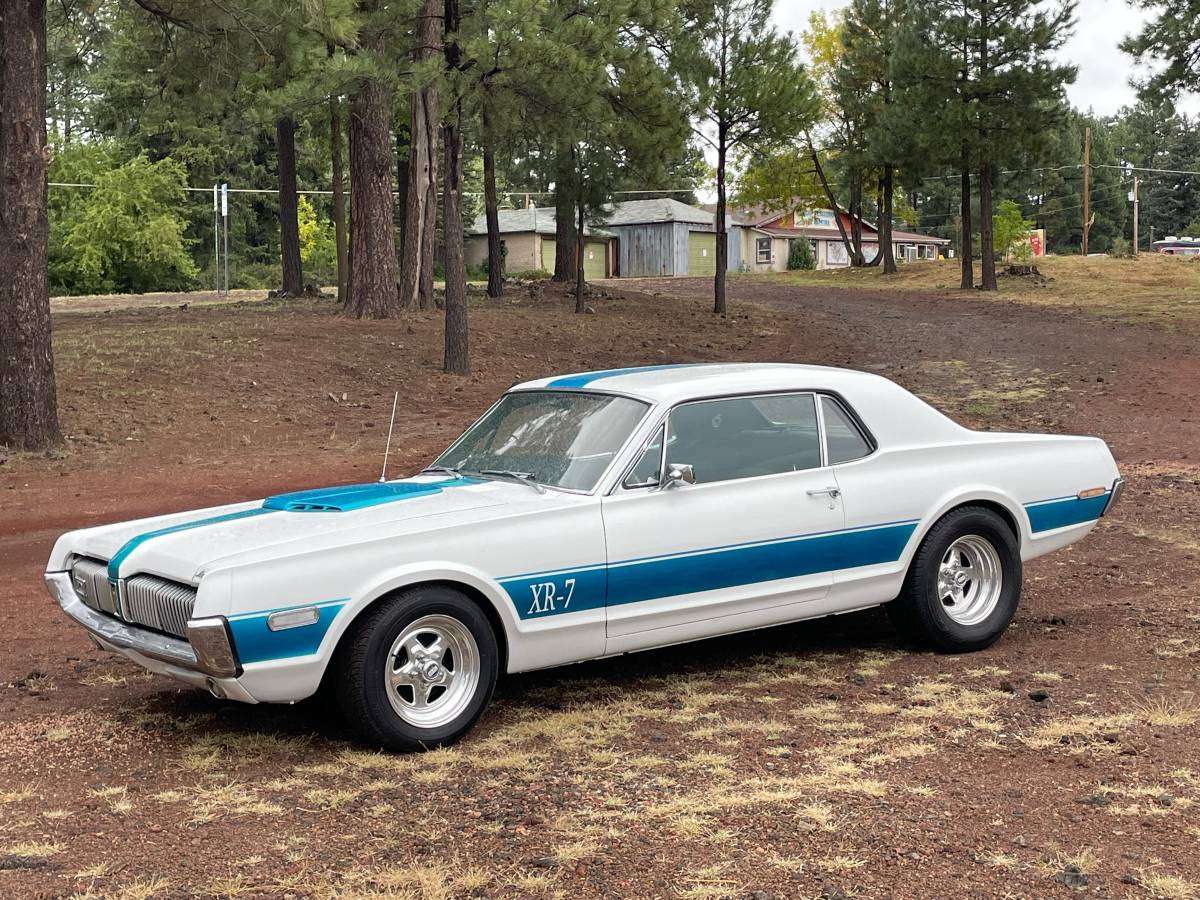 Mercury Cougar