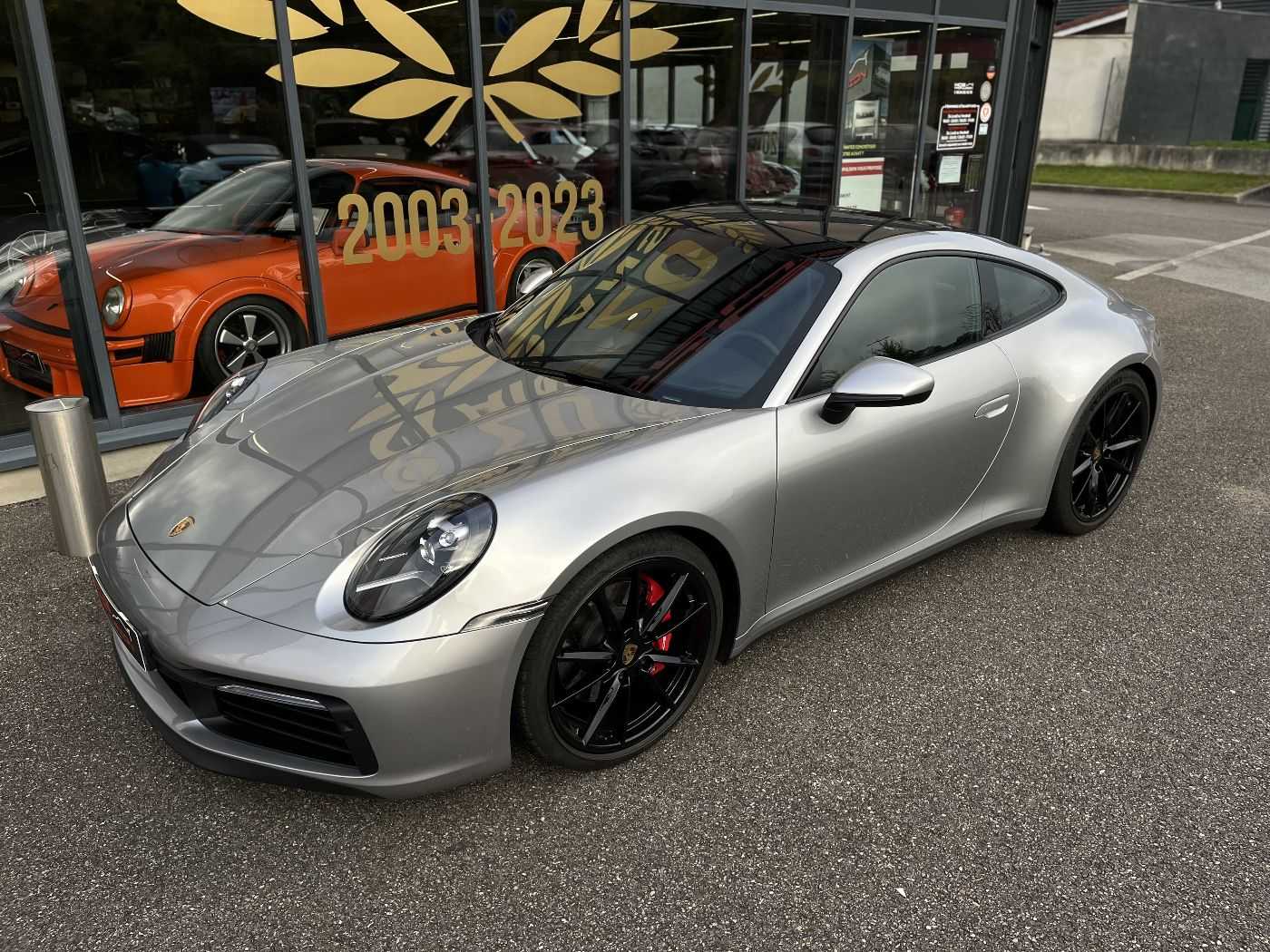 Porsche 992