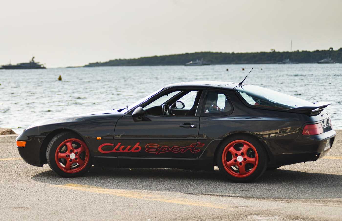 Porsche 968