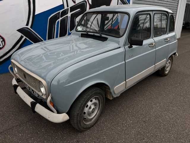 Renault 4