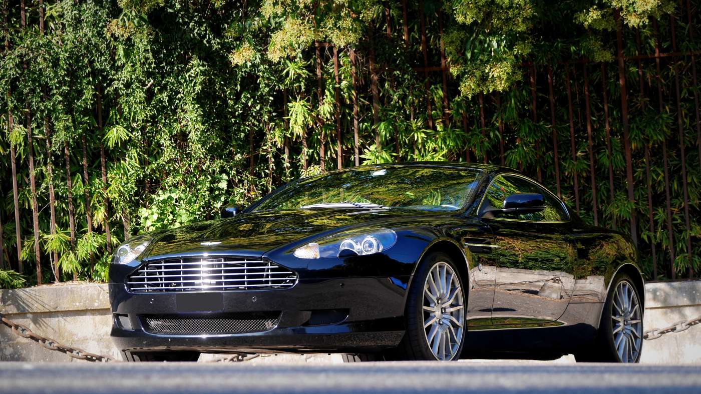 Aston Martin DB