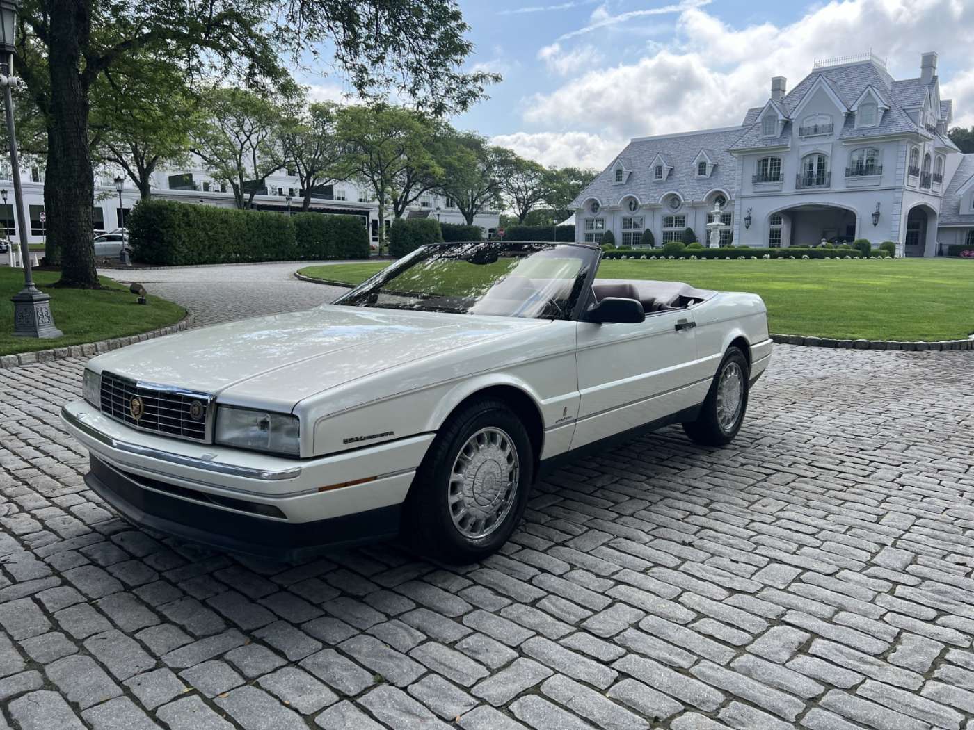 Cadillac Allante