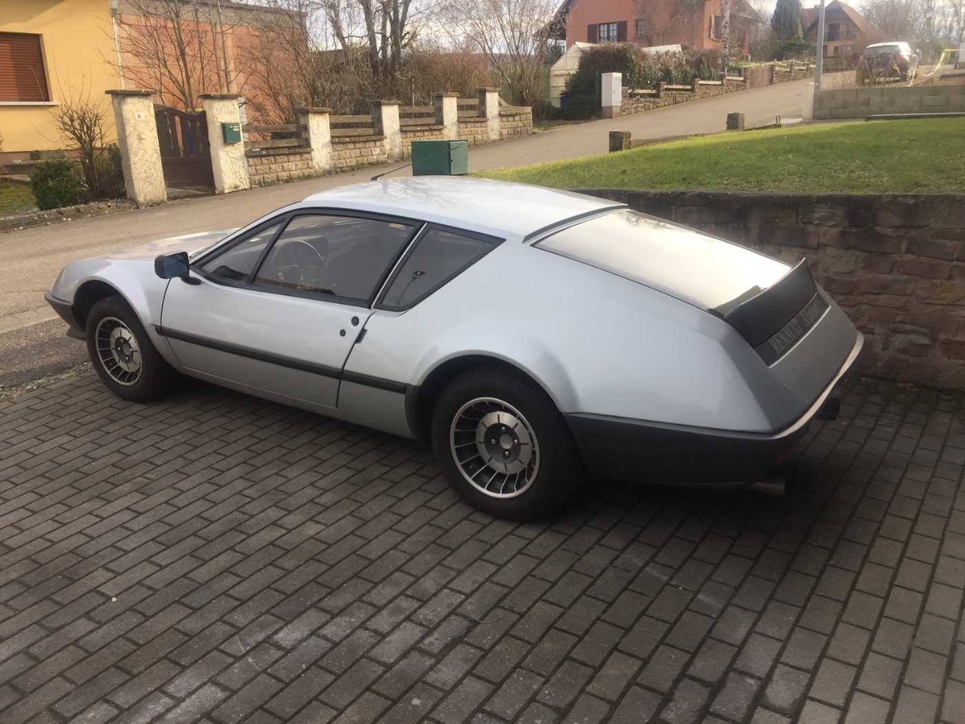 Alpine A 310