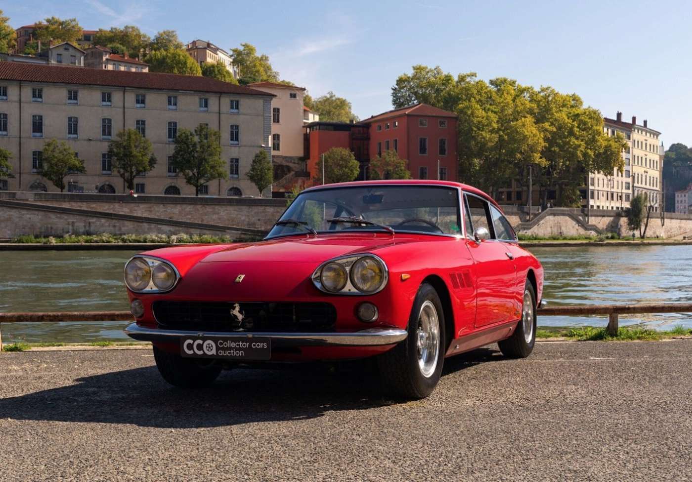 Ferrari 330