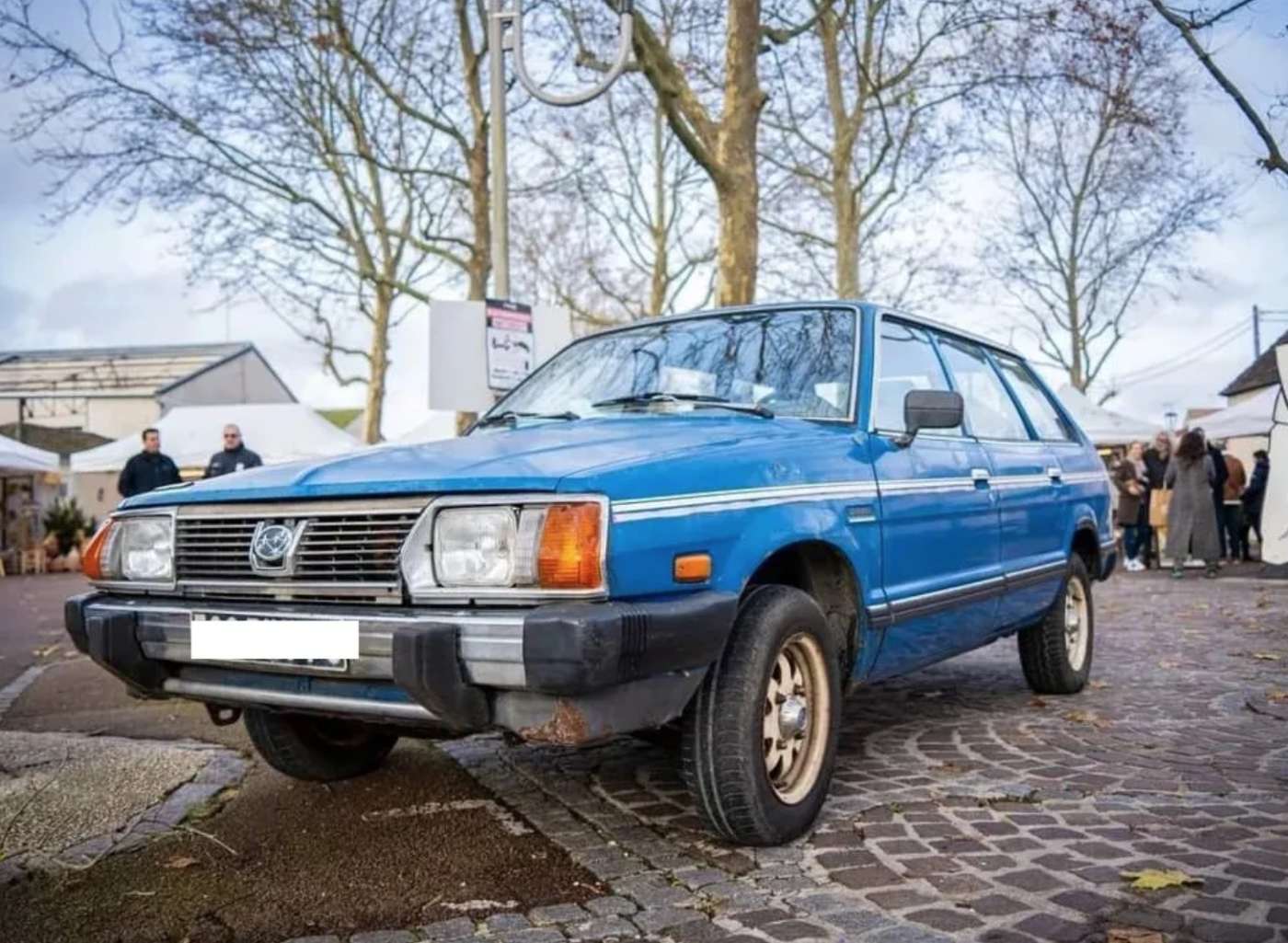 Subaru Leone