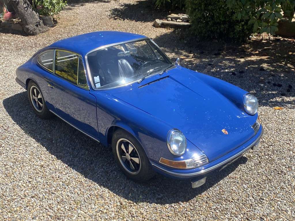 Porsche 911
