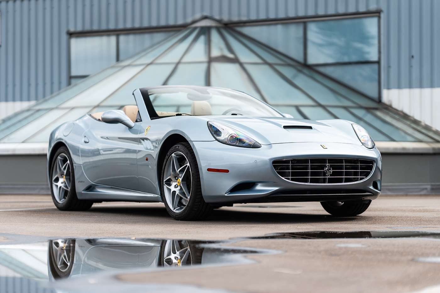 Ferrari California