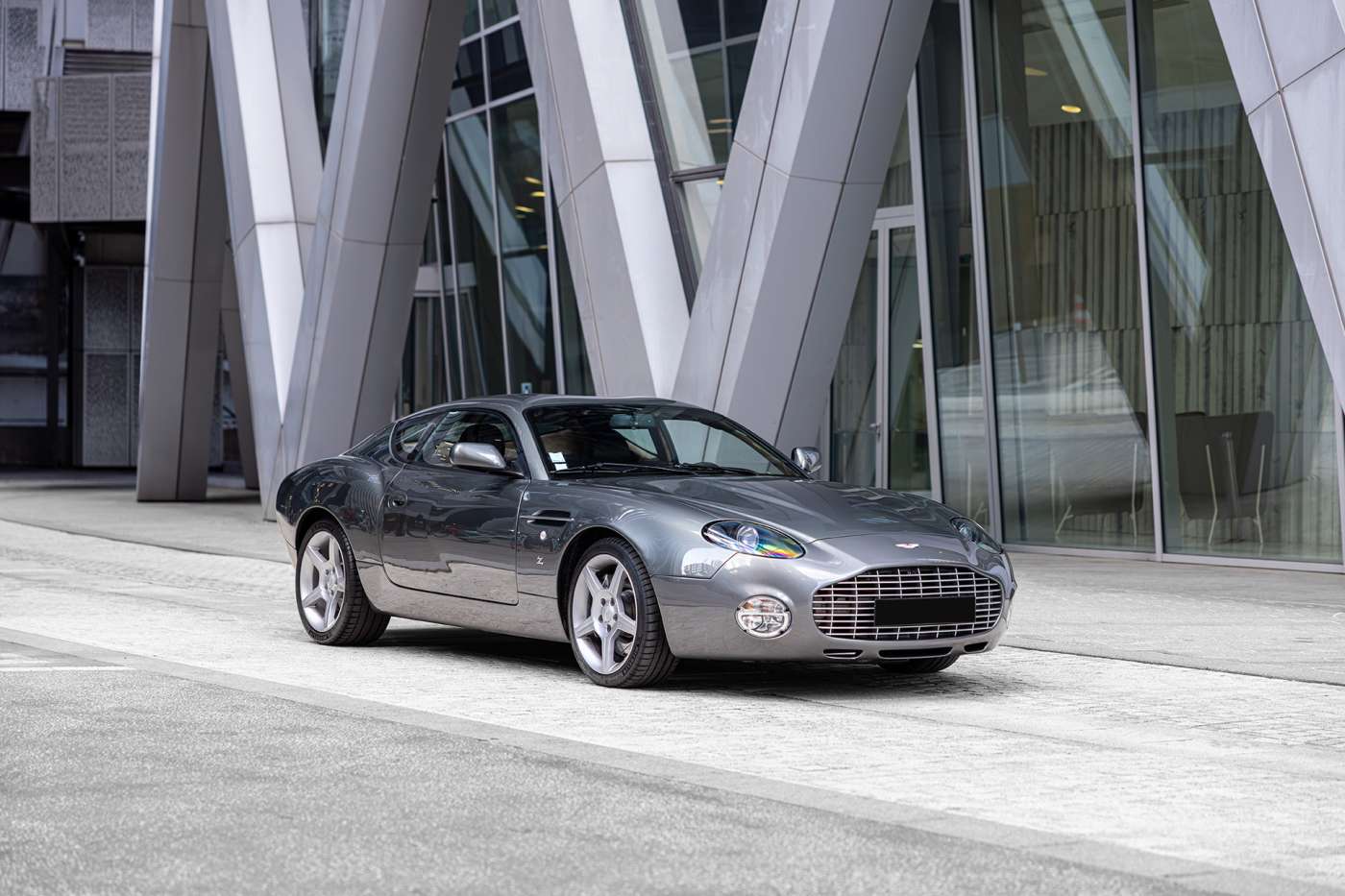 Aston Martin DB